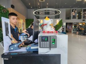 Ảnh lắp đặt máy chấm công LX35